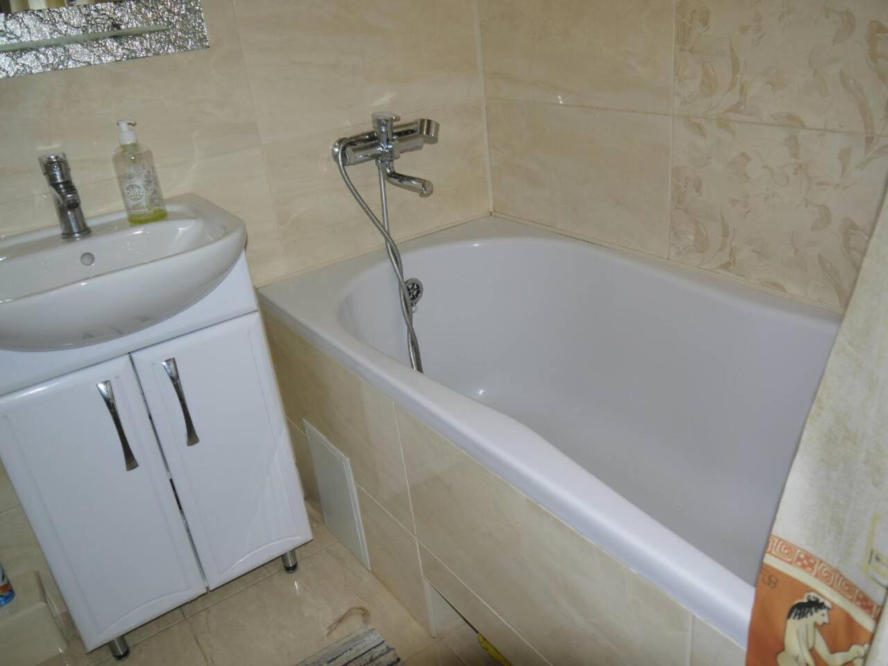 Хмельницьке Шосе 122А Apartment Vinnytsia Bagian luar foto