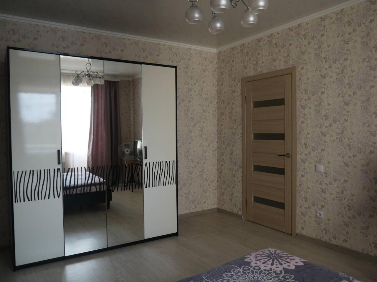 Хмельницьке Шосе 122А Apartment Vinnytsia Bagian luar foto