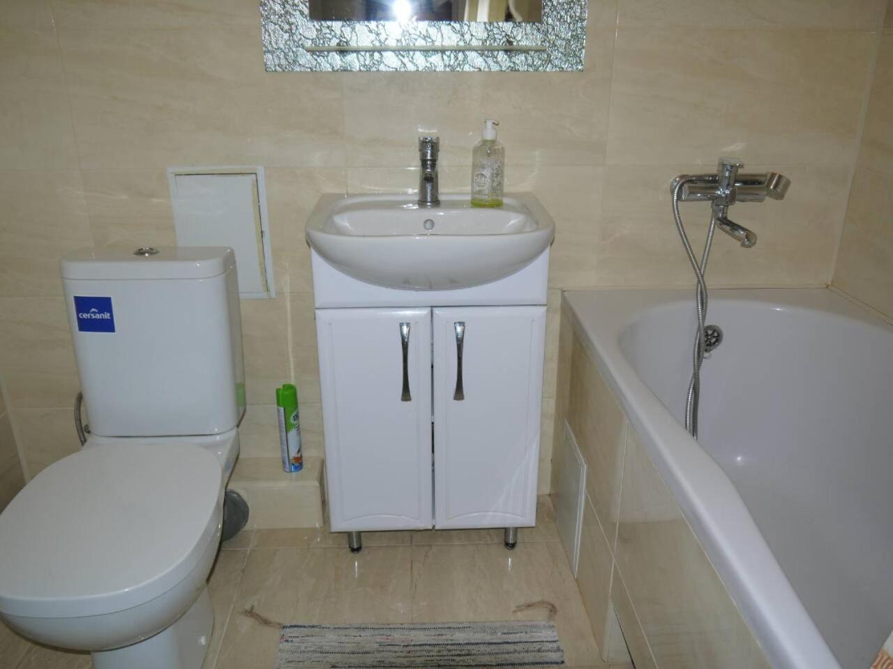 Хмельницьке Шосе 122А Apartment Vinnytsia Bagian luar foto